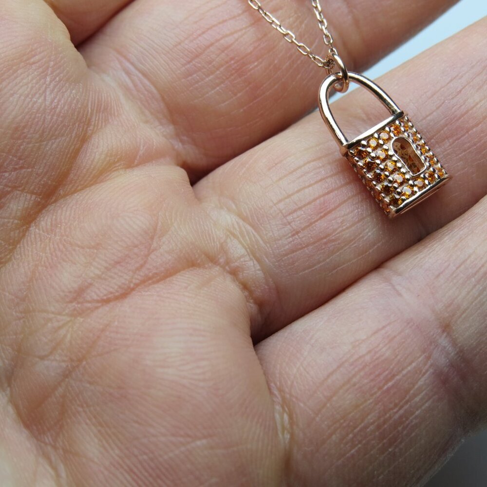 18k Rose Gold Sterling Silver Lock Pendant & Chain - Picture 2 of 3